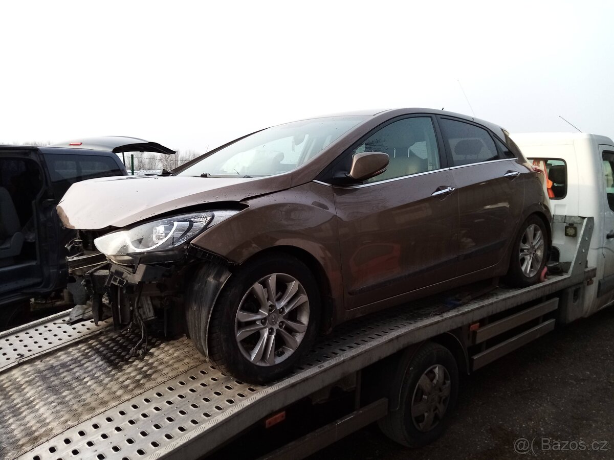 Hyundai i30 1,6crdi 81kW,r.v.2014
