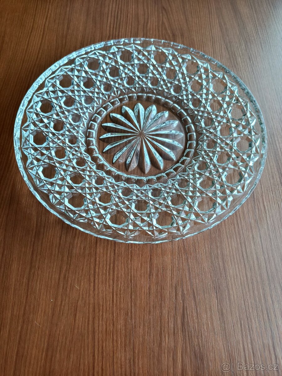 Sklo, Broušené sklo