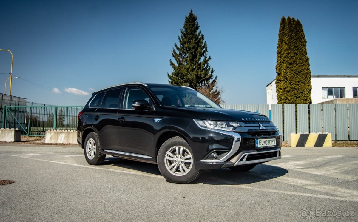 Mitsubishi Outlander PHEV 2.4 AWD