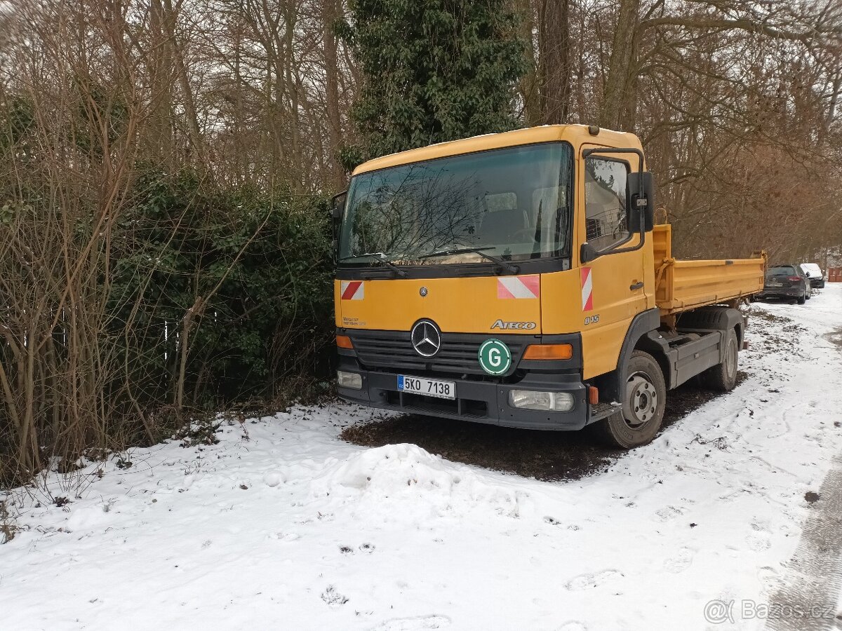 Mercedes-Benz Atego 815 3-straný sklápěč