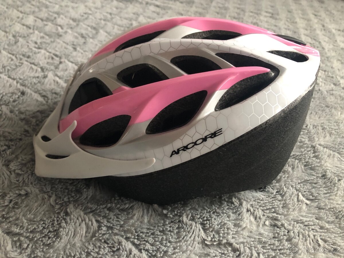 Cyklistická helma Arcore vel.S/M