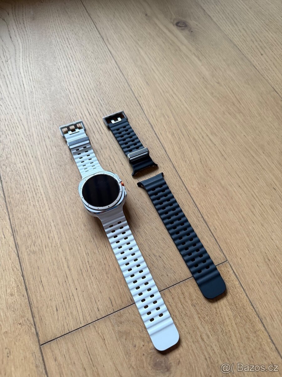 Samsung Galaxy Watch Ultra bílý titan