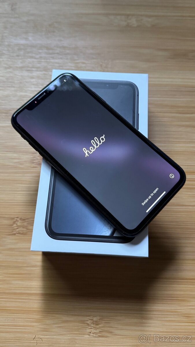 iPhone XR 256 GB, černá