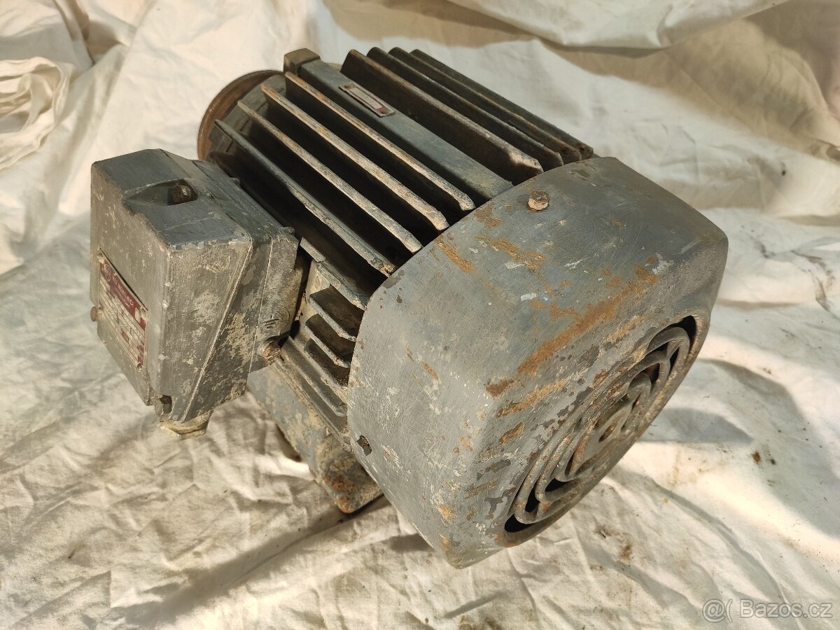 PRODÁM elektromotor 0,75kW