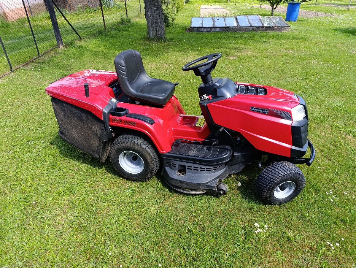 ZAHRADNÍ TRAKTOR MTF 1638H