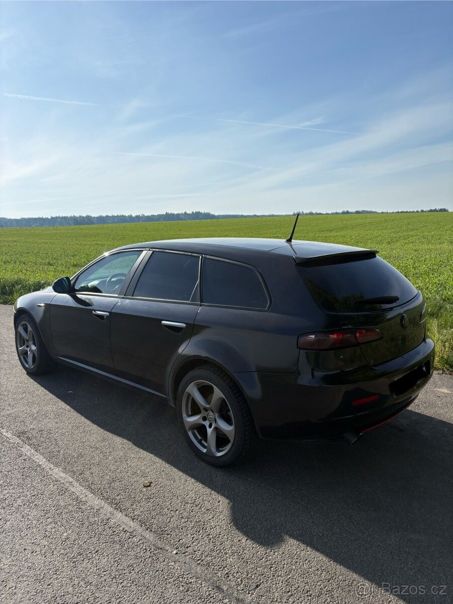 Alfa Romeo 159 Sportwagon 1.9 JTD 110kw 2009 STK 10/25