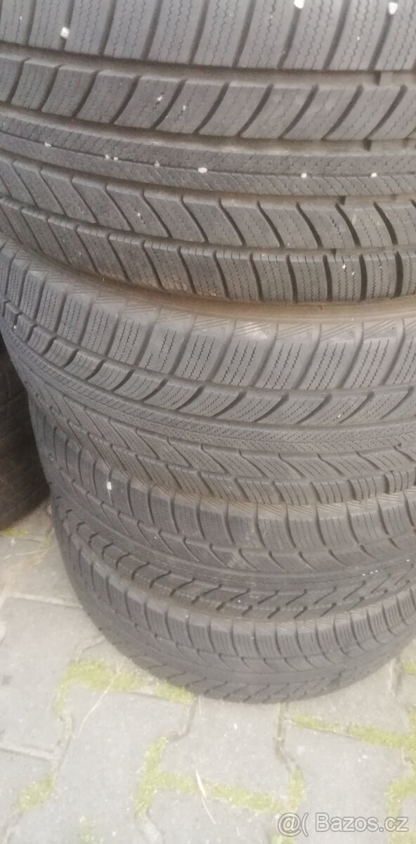 195/55 R15 letní pneu 80-90 %