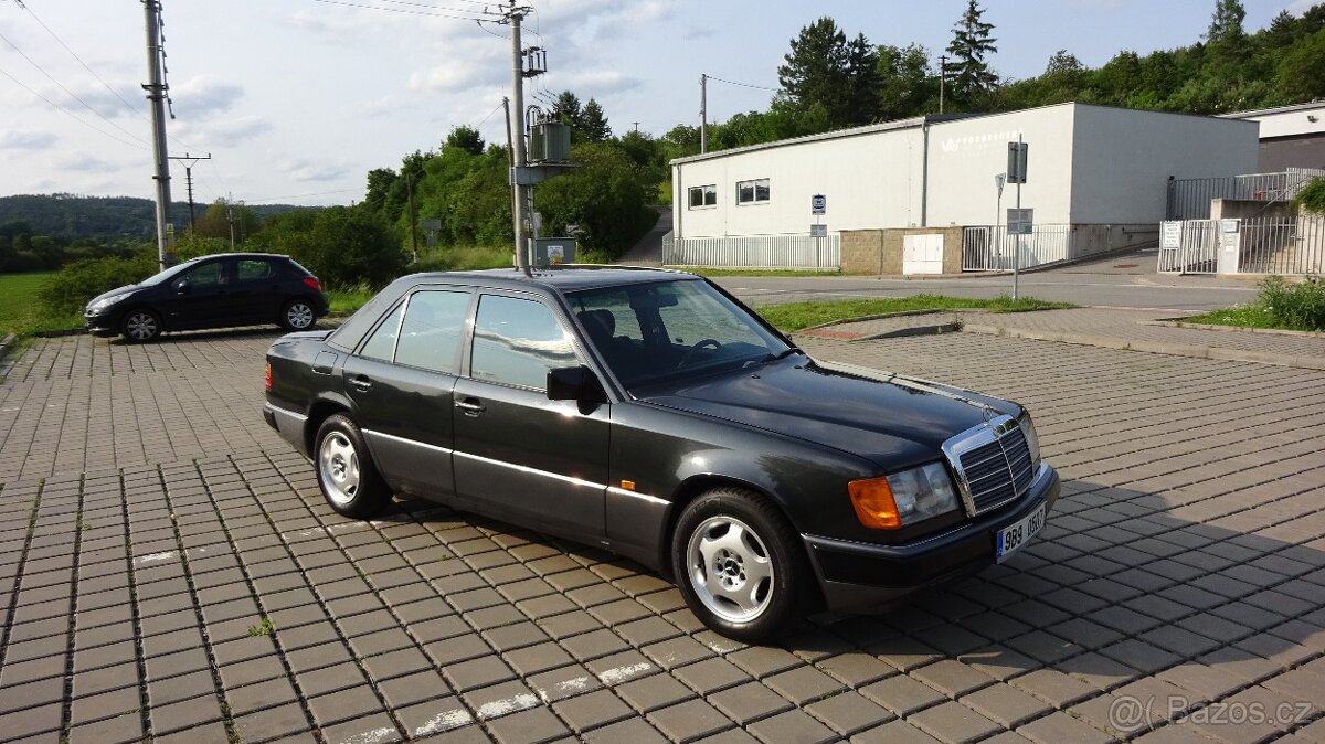 Mercedes - Benz W124