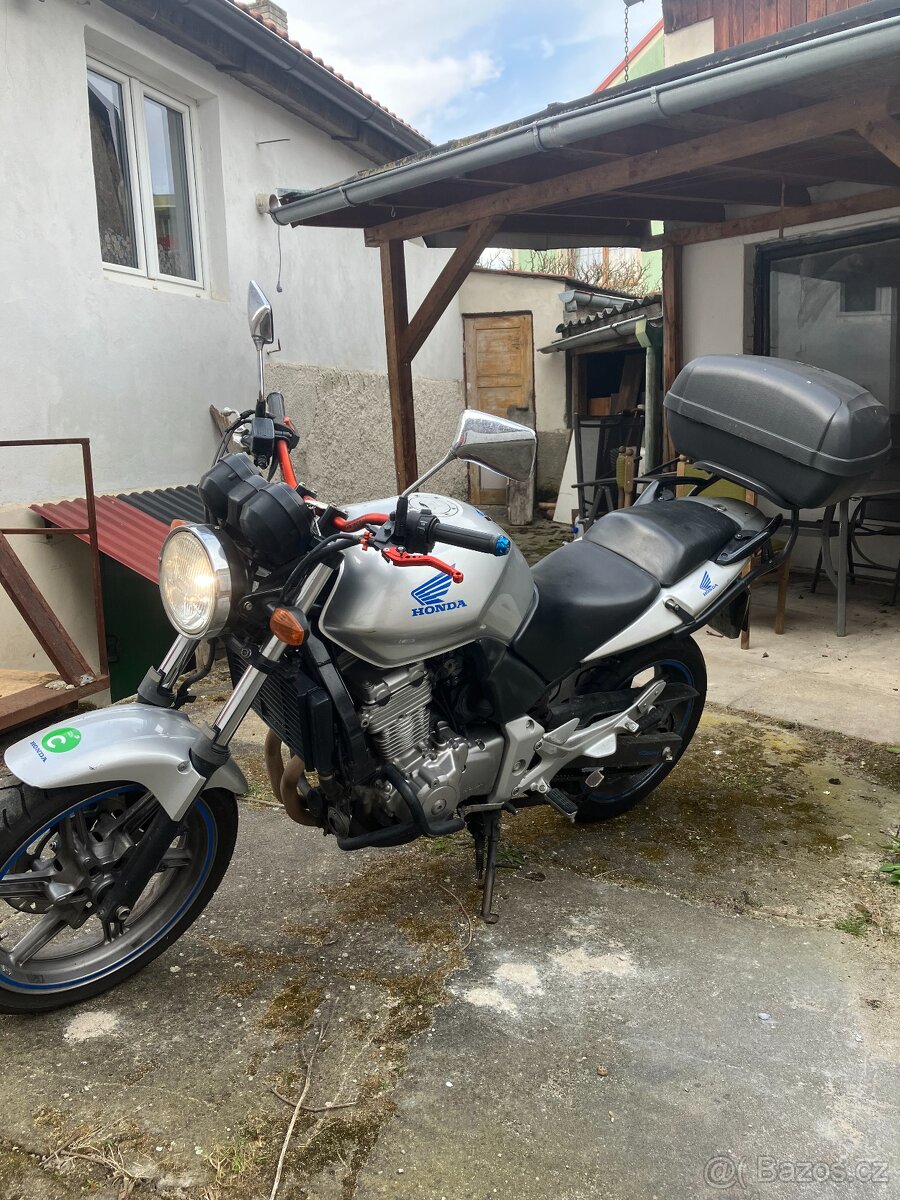 Honda CBF 500