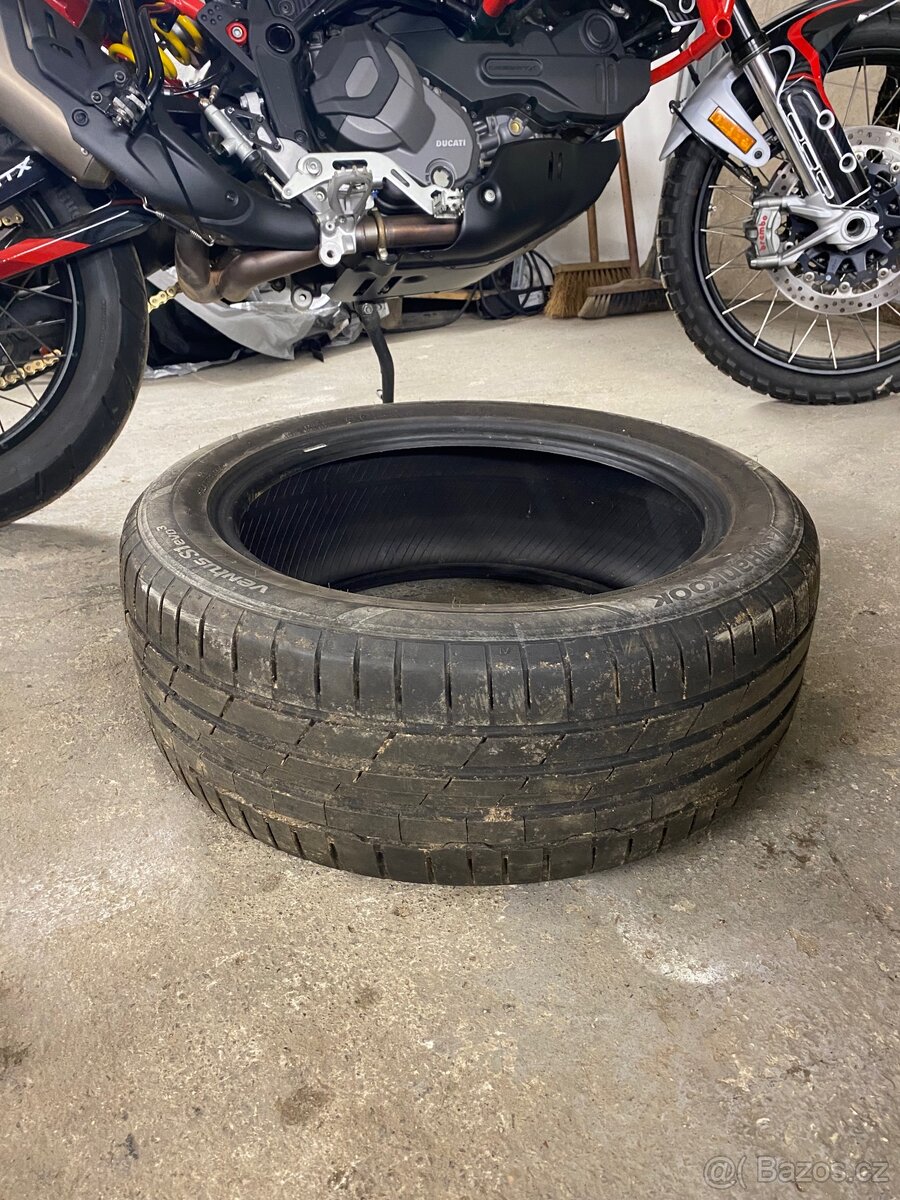 Hankook Ventus S1 evo3 225/50ZR18
