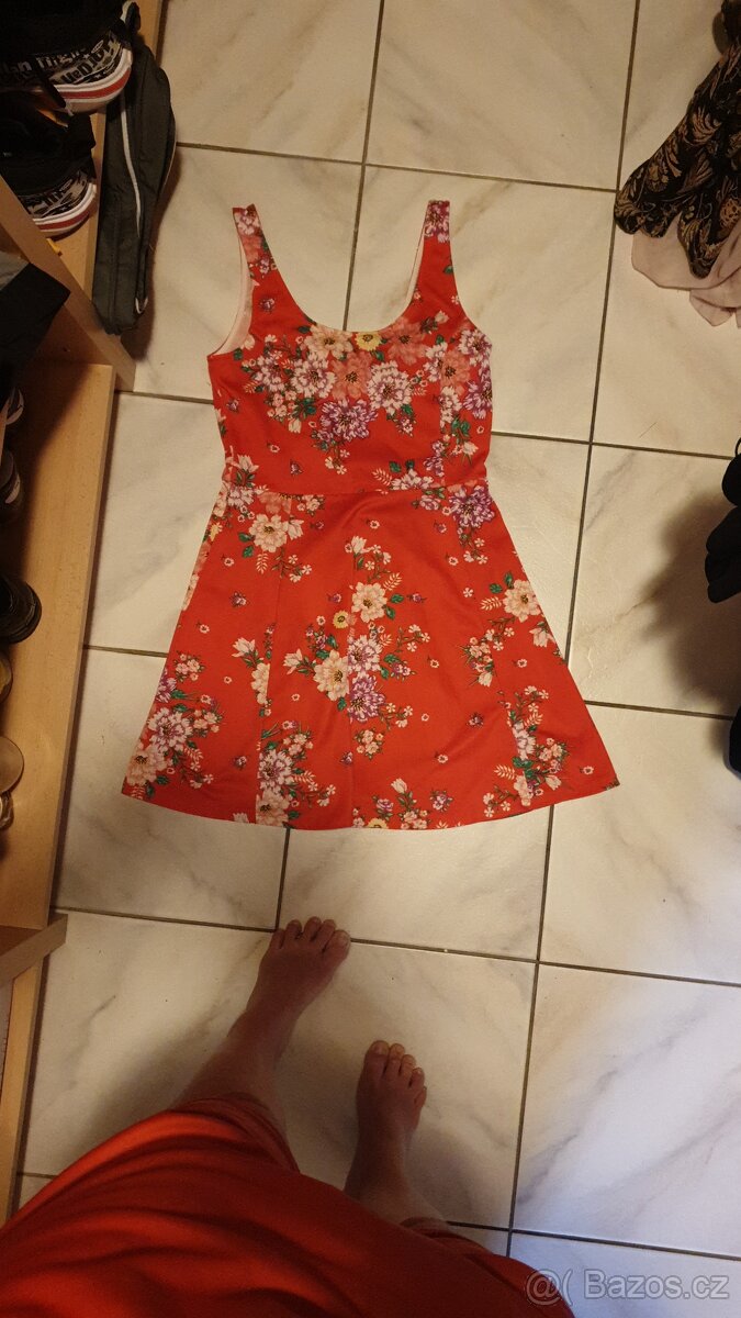 Veselé letní šaty z H&M, vel. 40