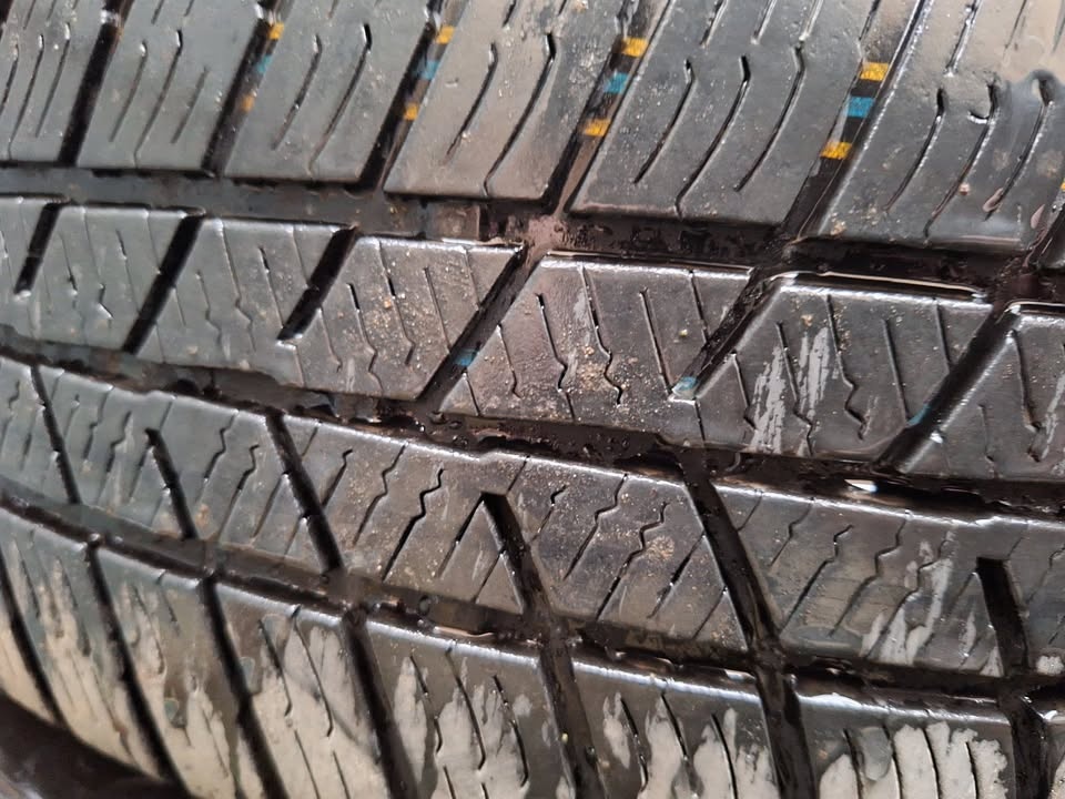 litá kola R15 4ks + zimní gumy zánovní R15 185/65