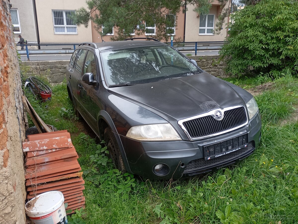 Škoda Octavia 2 Scout