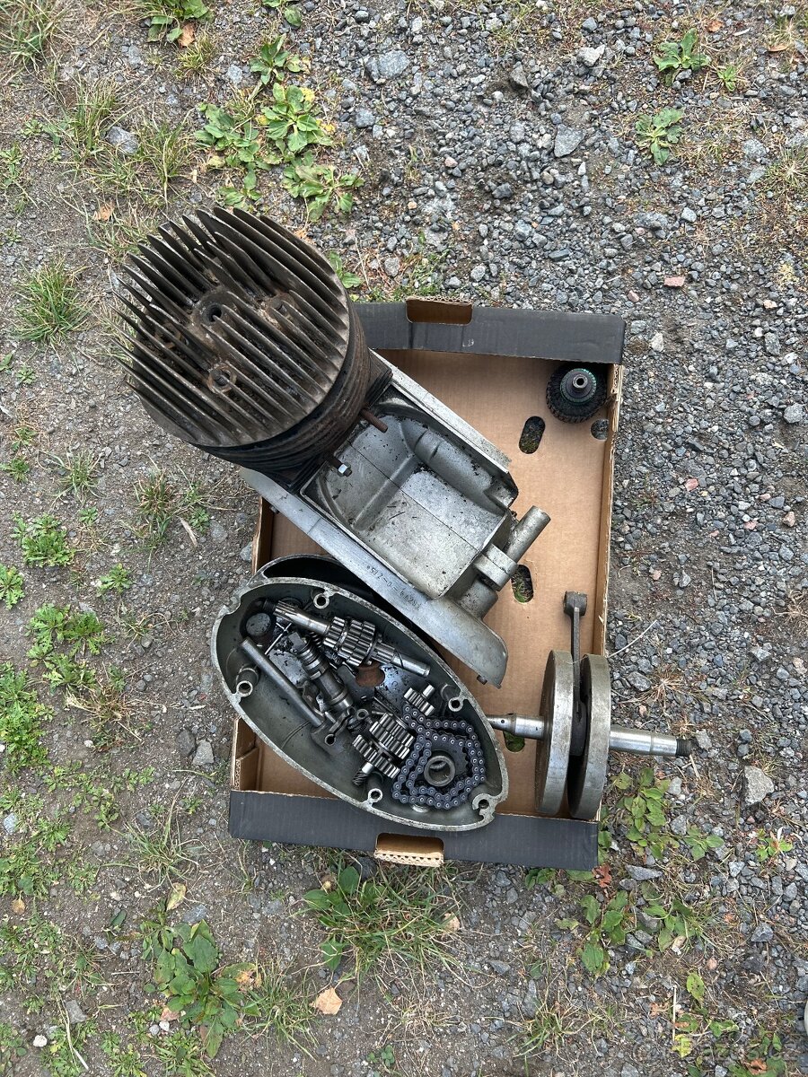 Motor jawa