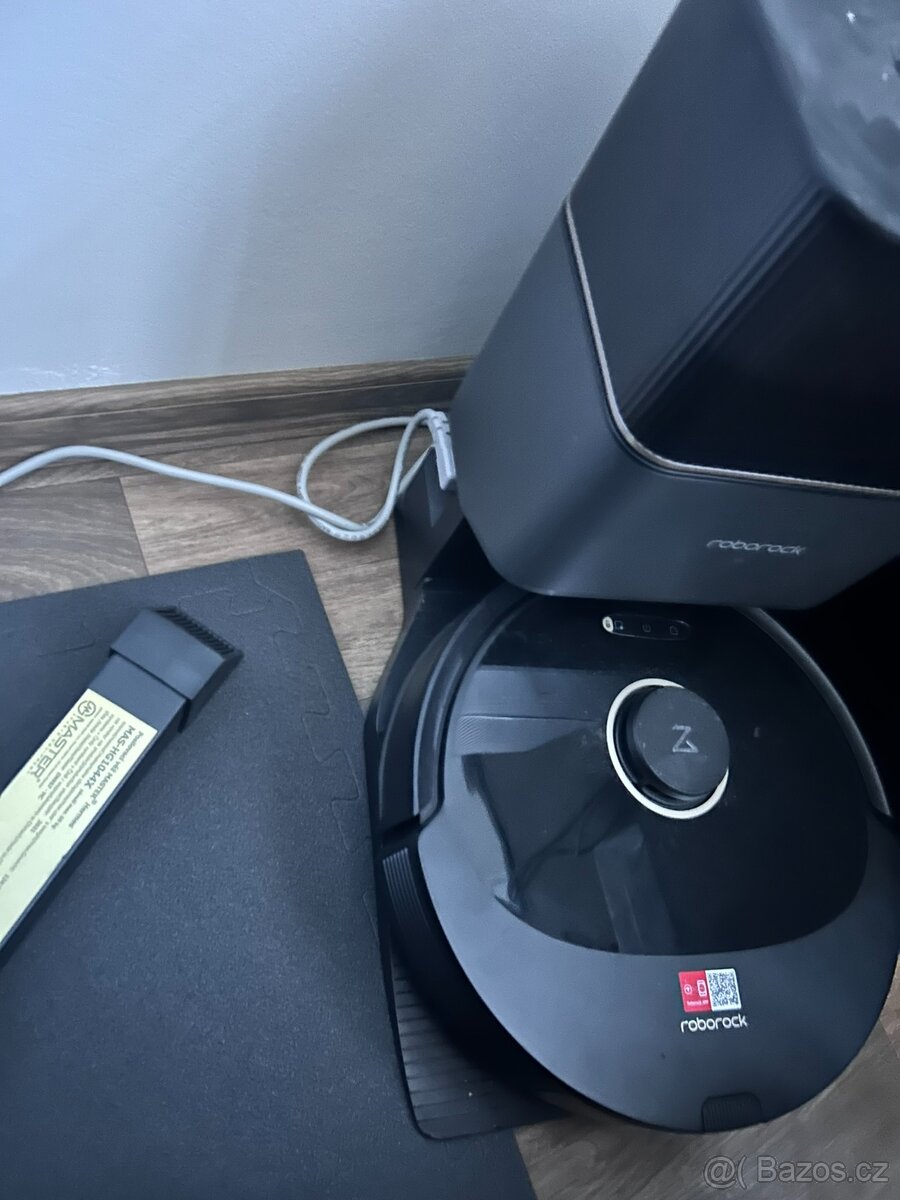 Roborock Q8 Max+ černý v záruce