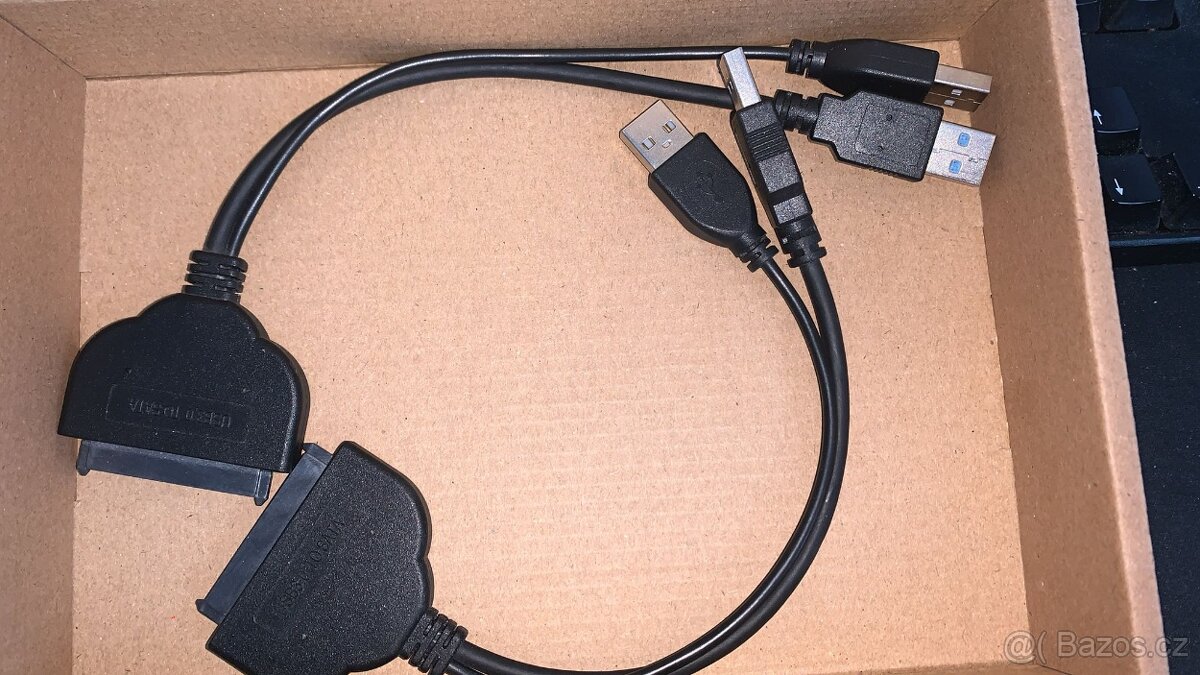 Adaptér USB 3.0 na SATA 22 pin pro 2.5" HDD a SSD