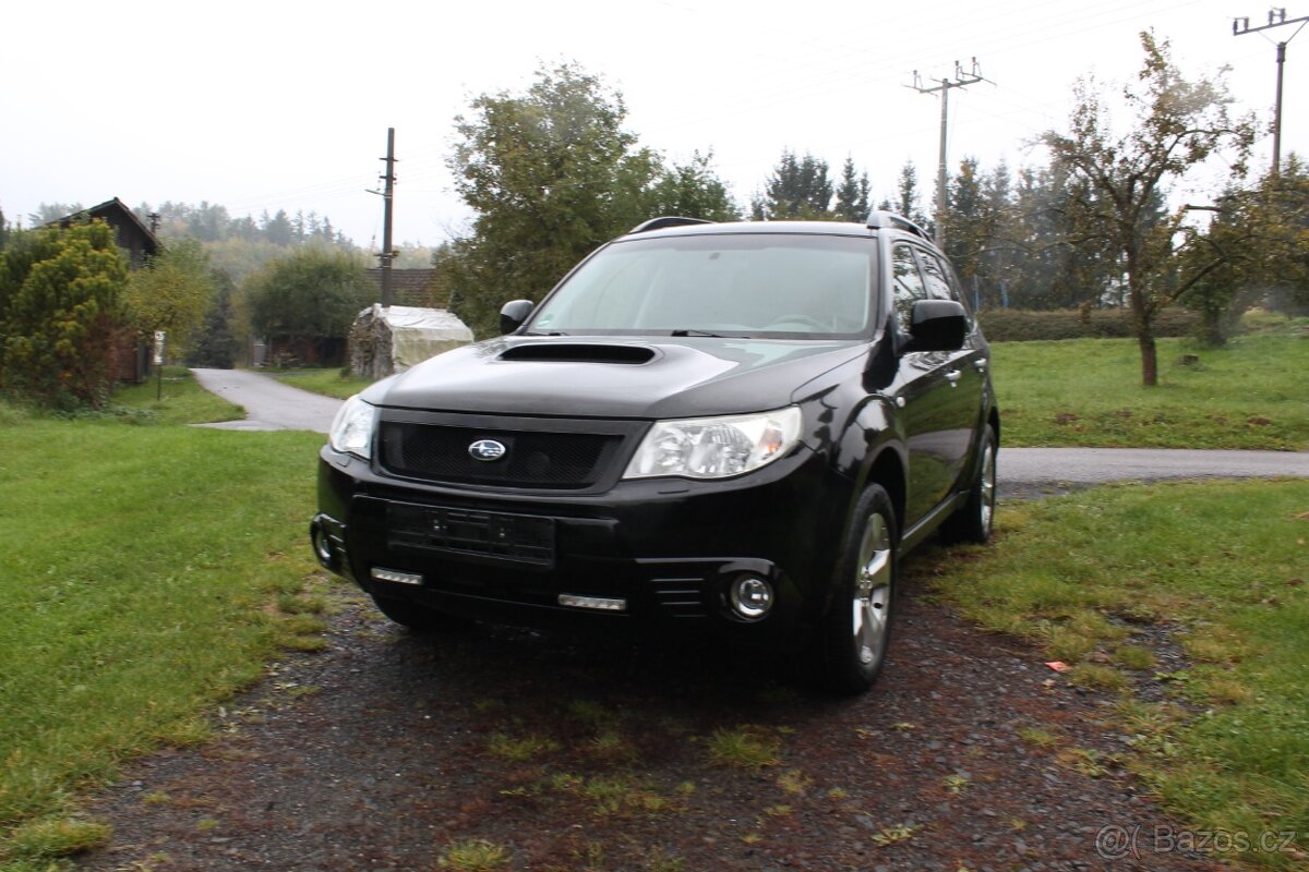Subaru Forester 2.0TDI 4x4, Panorama, Servisní kniha