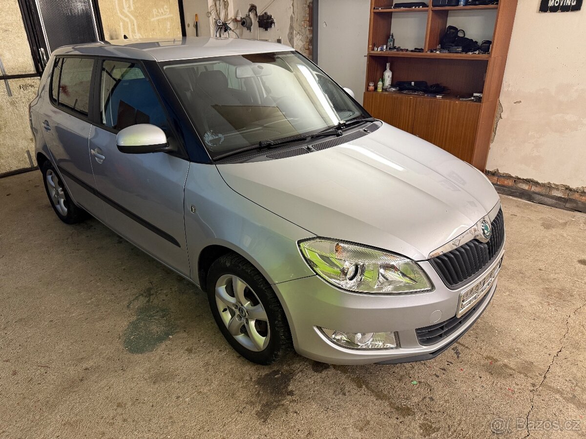 Nádherná ŠKODA FABIA FAMILY 63KW 2011 - TAŽNÉ ZAŘÍZENÍ