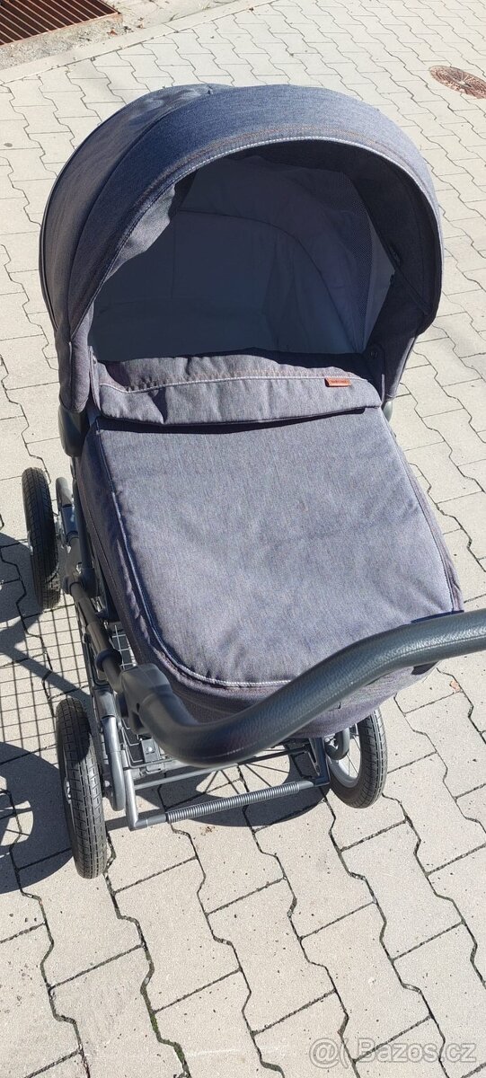 Prodám nový kočárek Inglesina Sofia