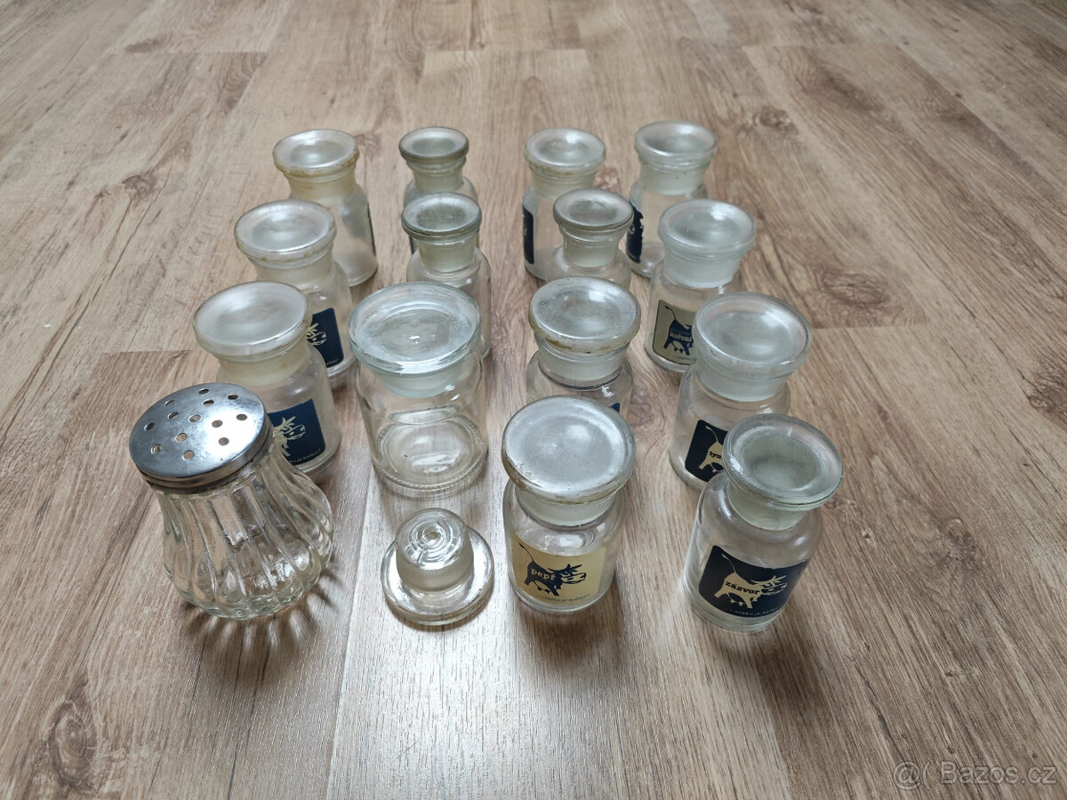 Prachovnice a cukřenka