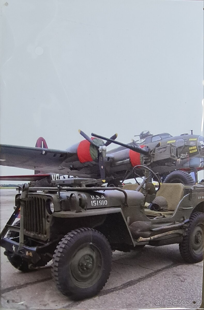 Kovová cedule 30x20 JEEP BOMBER