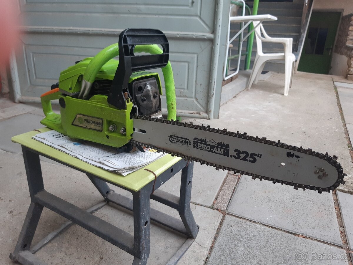 Benzínová motorová pila Fieldmann FZP 4516-B