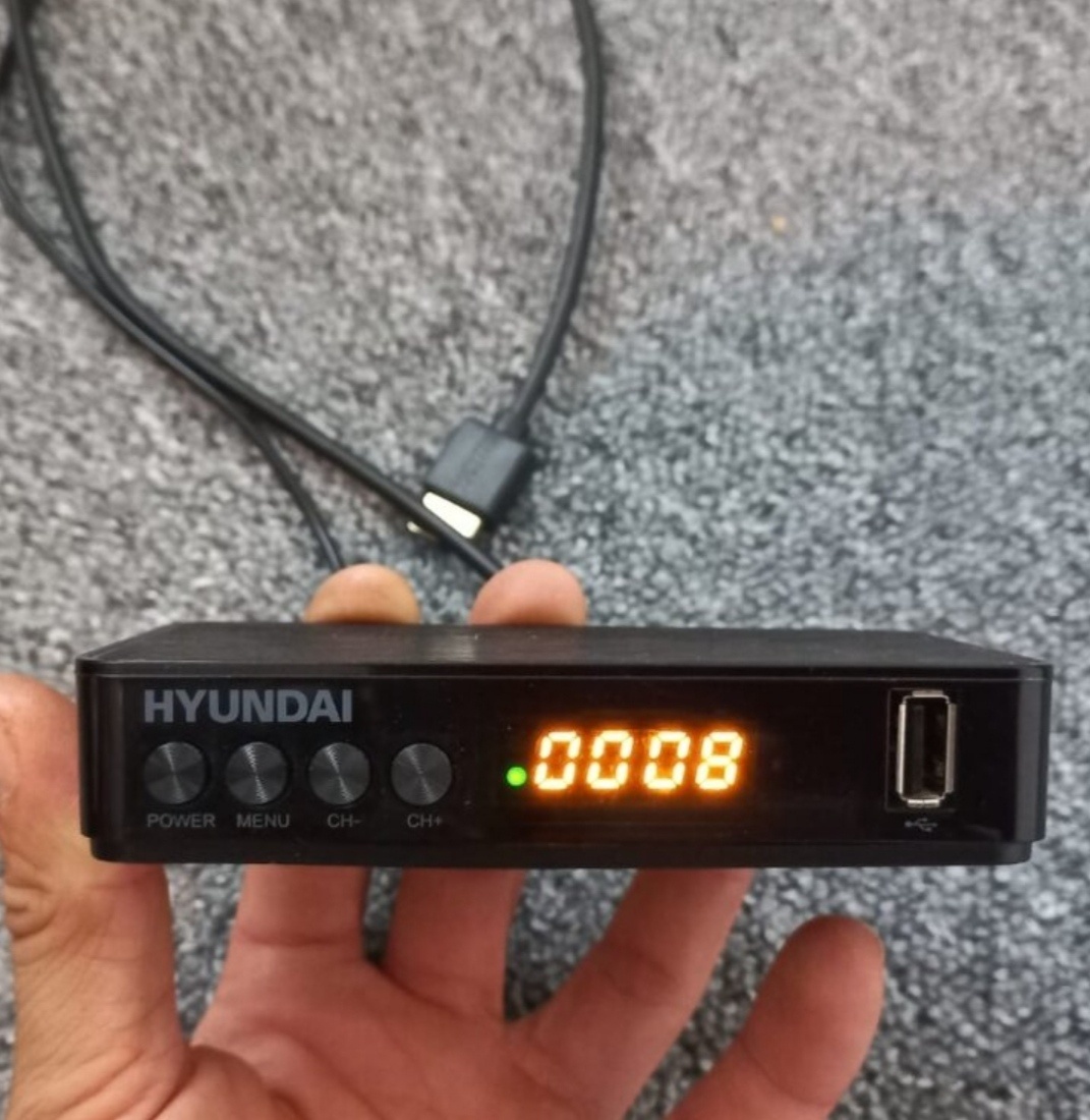 Set-top box Hyundai DVBT 230 PVR