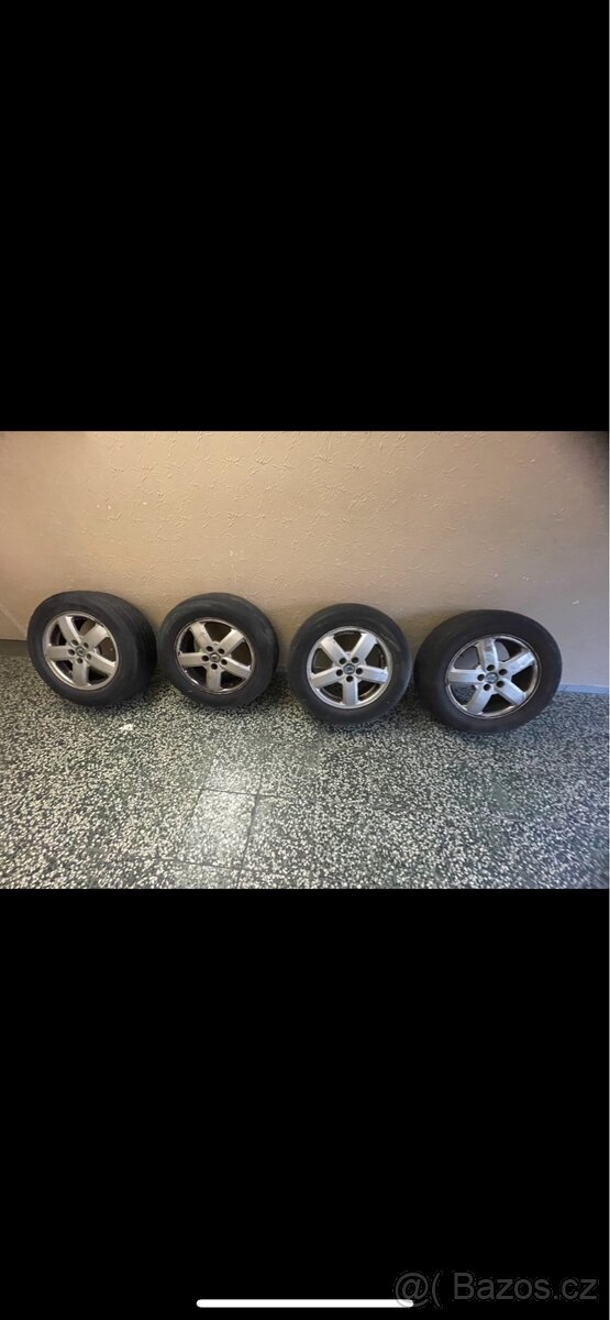 Škoda Octavia celoroční gumy