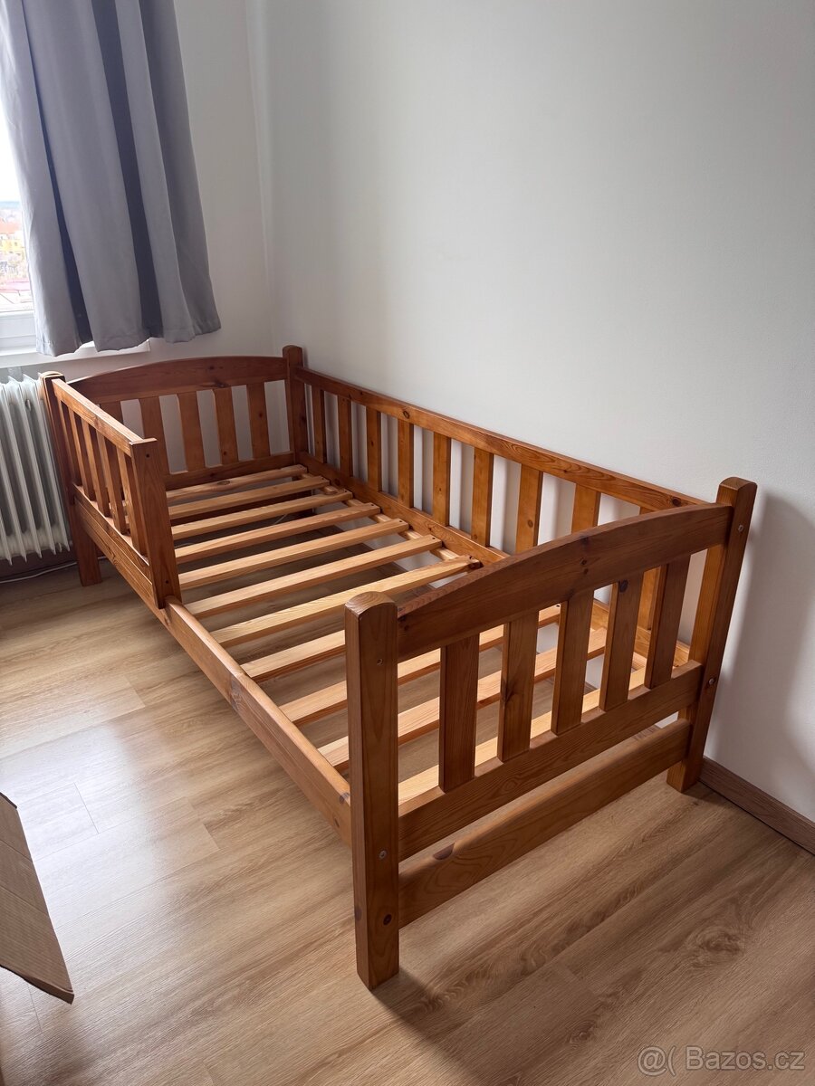 Dětská postel