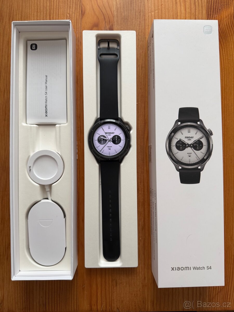 Xiaomi watch S4