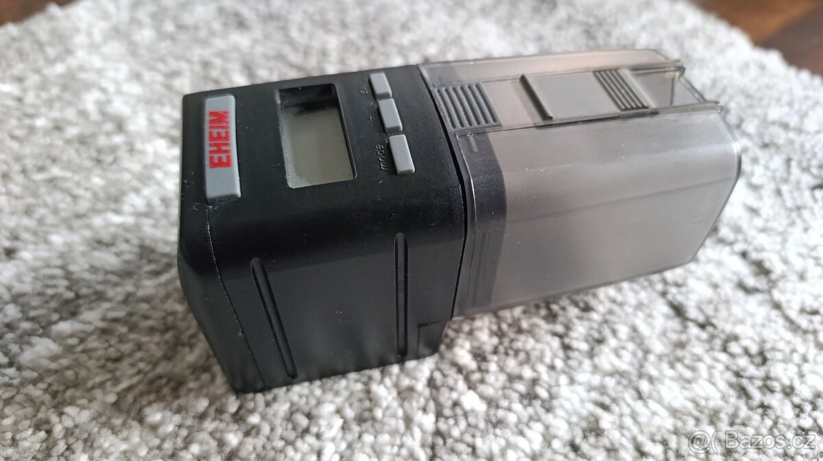 AUTOMATICKÉ AKVARIJNÍ KRMÍTKO EHEIM