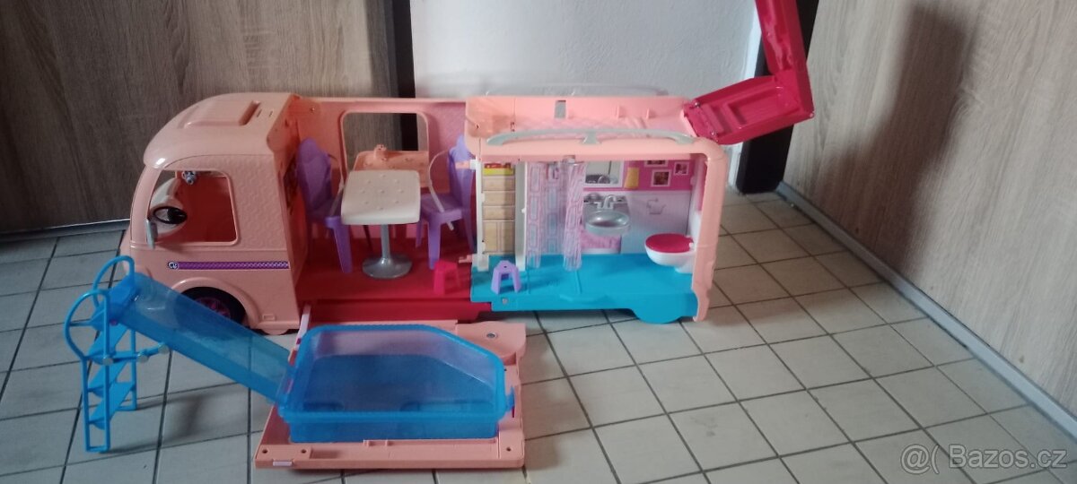 prodám barbie kamion