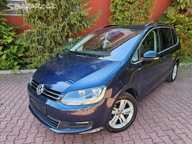 VW Sharan 2.0 TDI 103kW,7.Míst,Navi,Kamera,Tažné,Serviska.