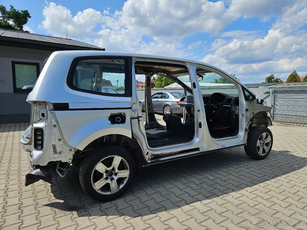 VW Sharan 7N, blatník, díly, práh, karoserie, nosník.