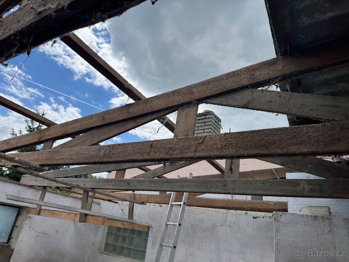 Vazníky dřevěné 5,25 délka