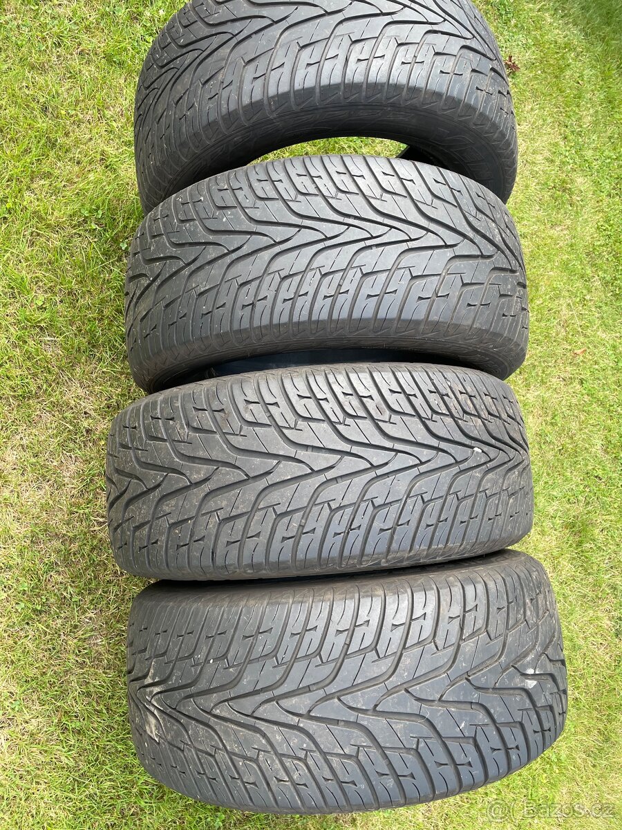 Celoroční pneu 285/55 r18