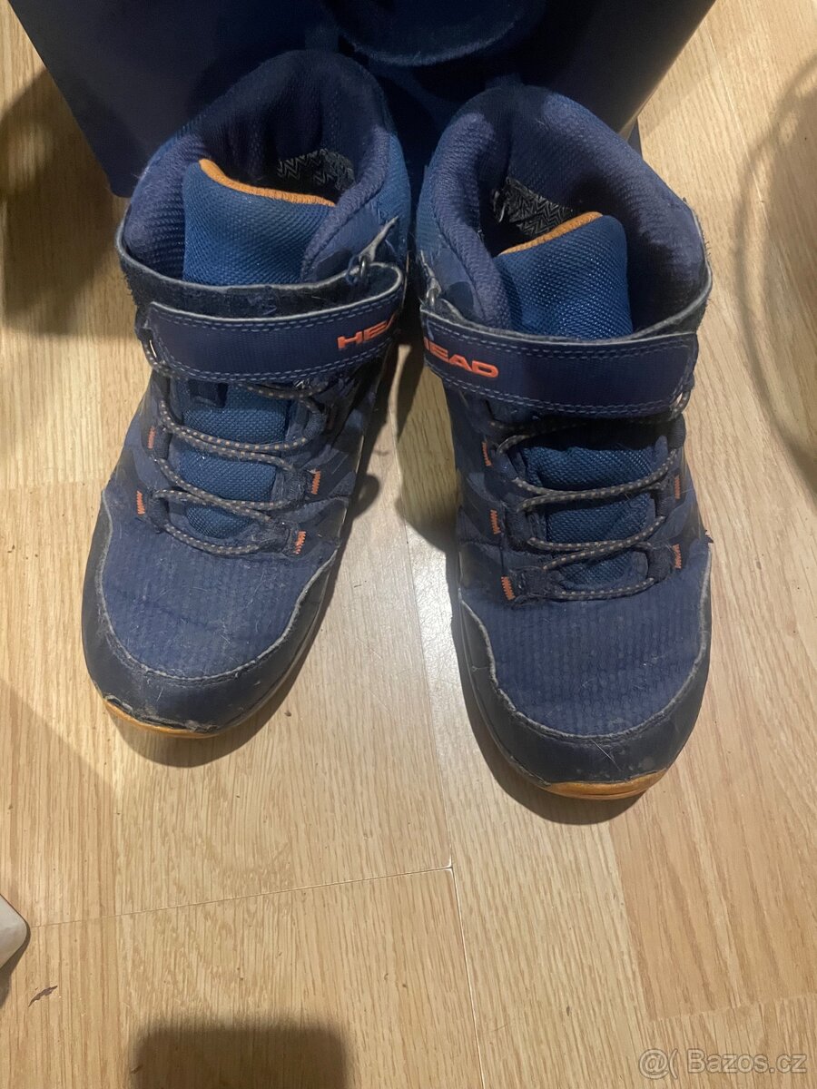 Head waterproof velikost 35