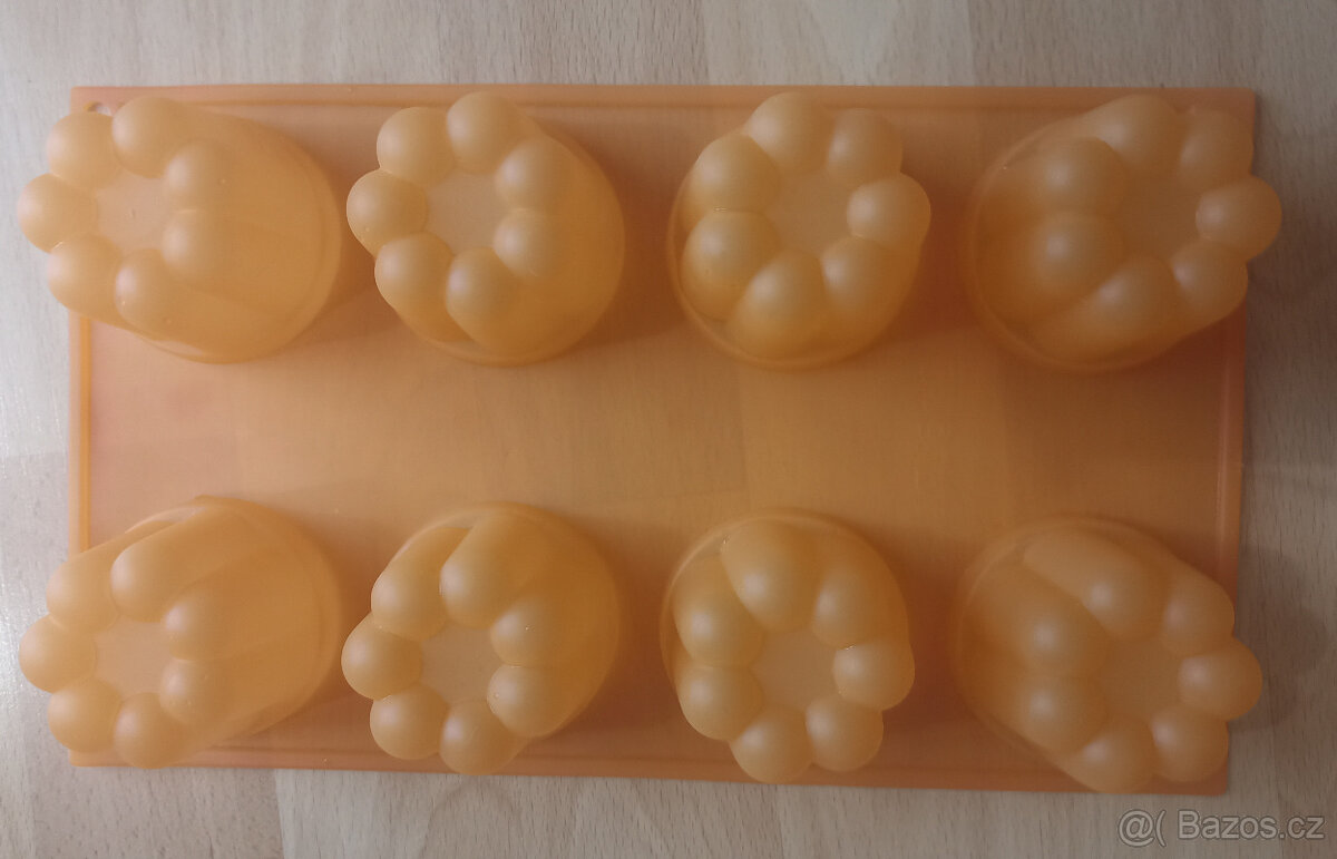 Silikonová forma na muffiny / bábovičky