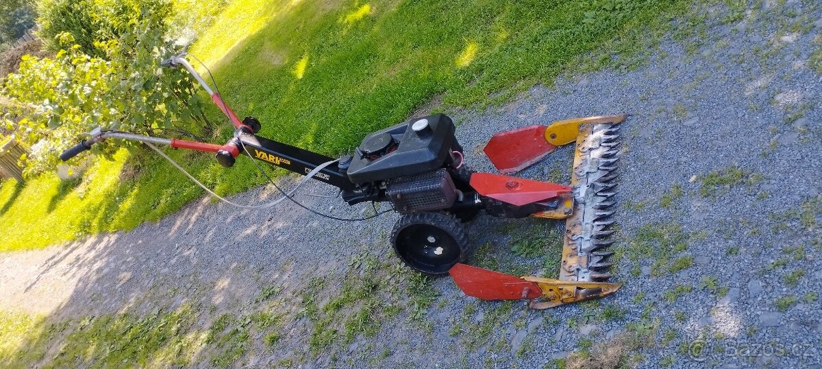 Vari sekačka na vysokou trávu