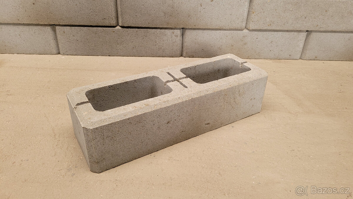 Výprodej plotových tvárnic 600x200x150