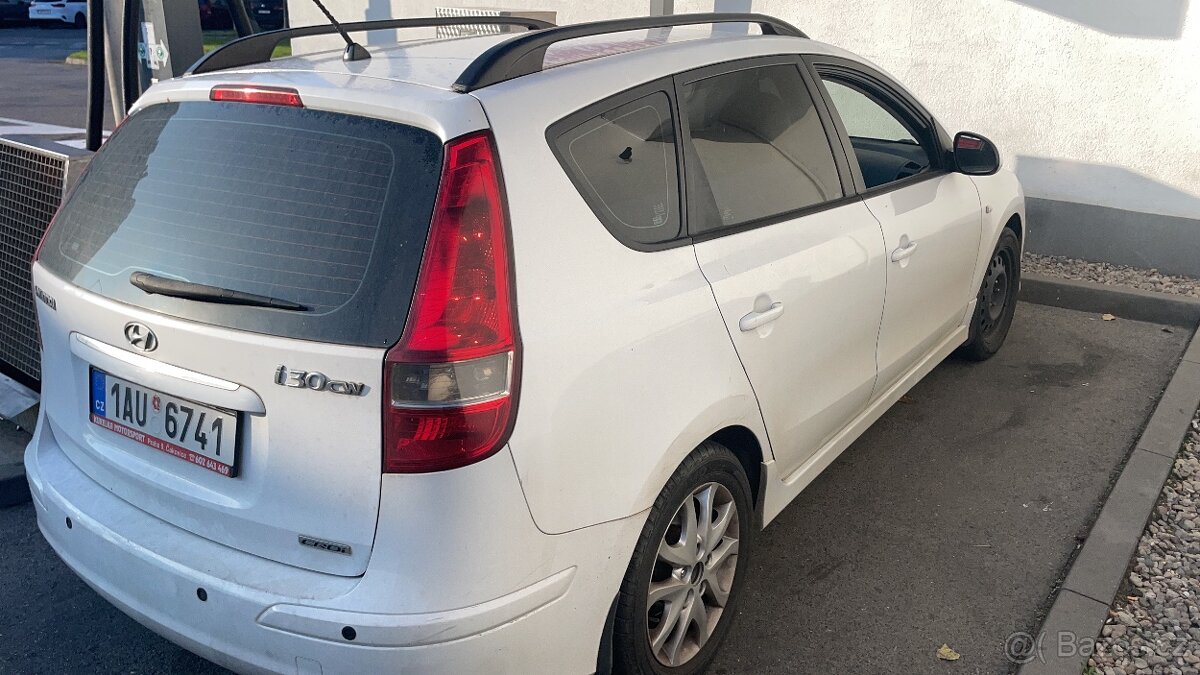 Hyundai i30 CW 2010 1.6CRDI