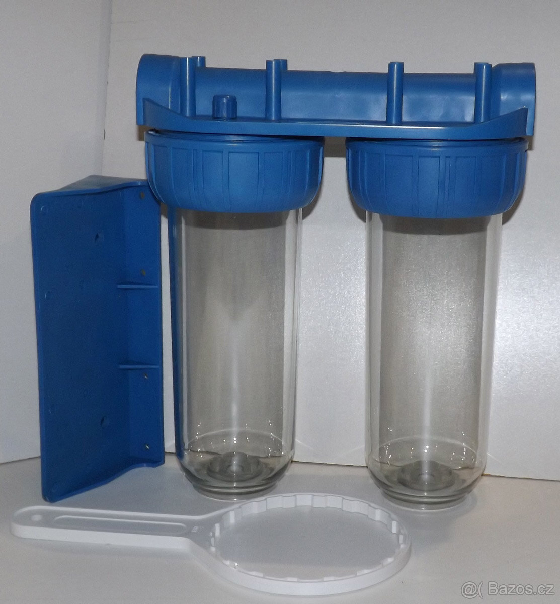 Prodám filtr na vodu.