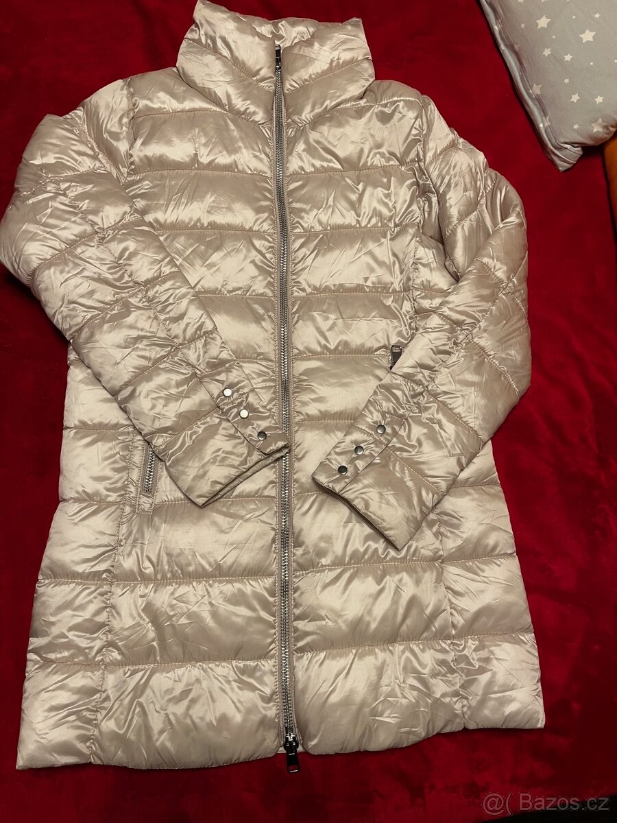 Béžový prošívaný kabát Mango, vel. S