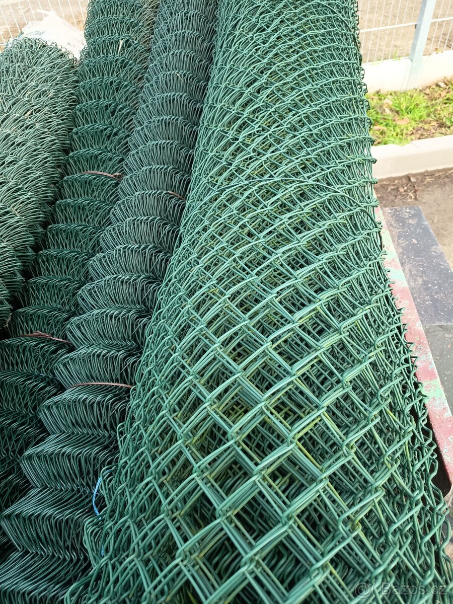 Poplastované pletivo 160 cm