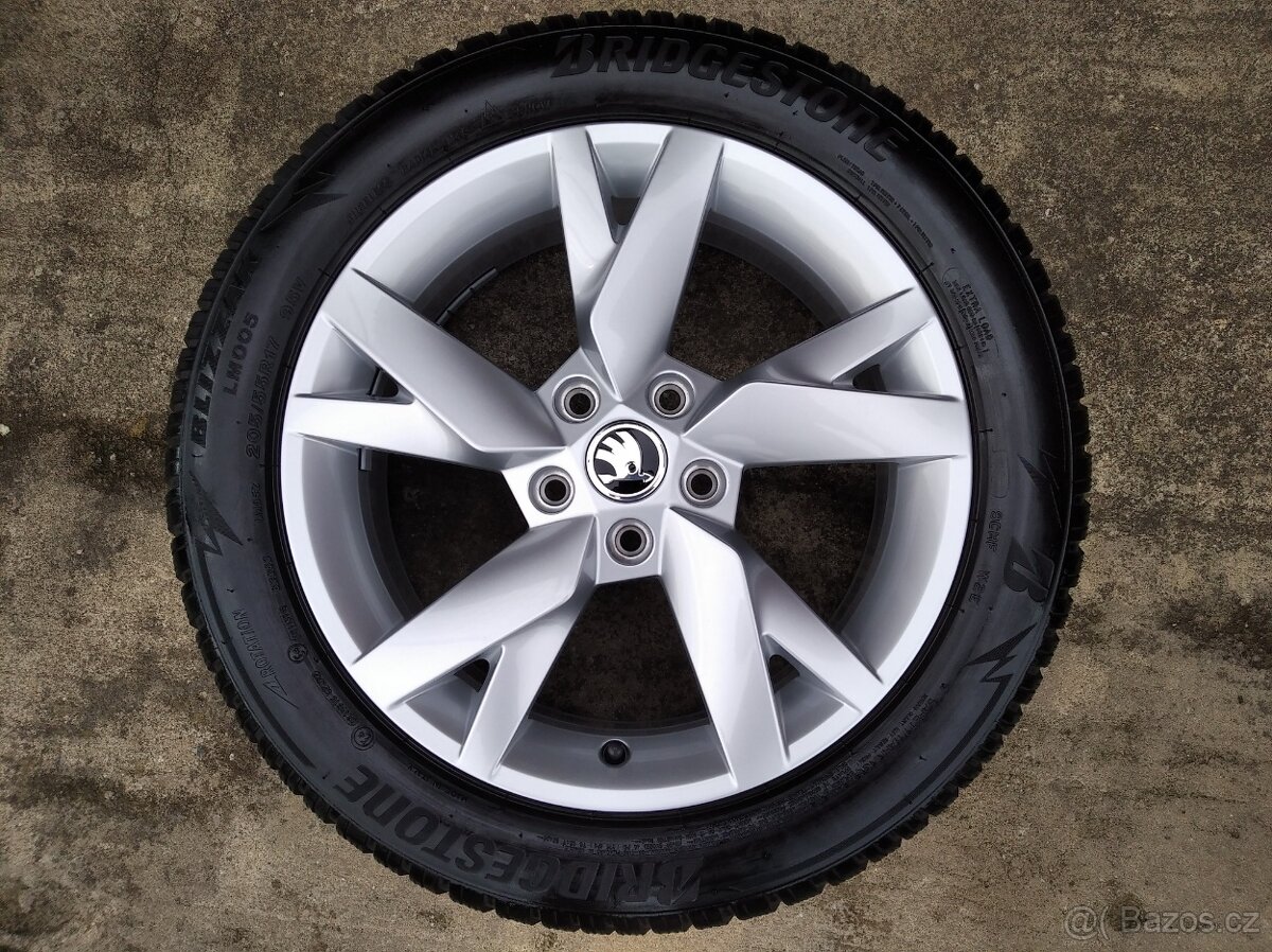 Prodám zánovní zimní alu sadu 17" Škoda Octavia IV