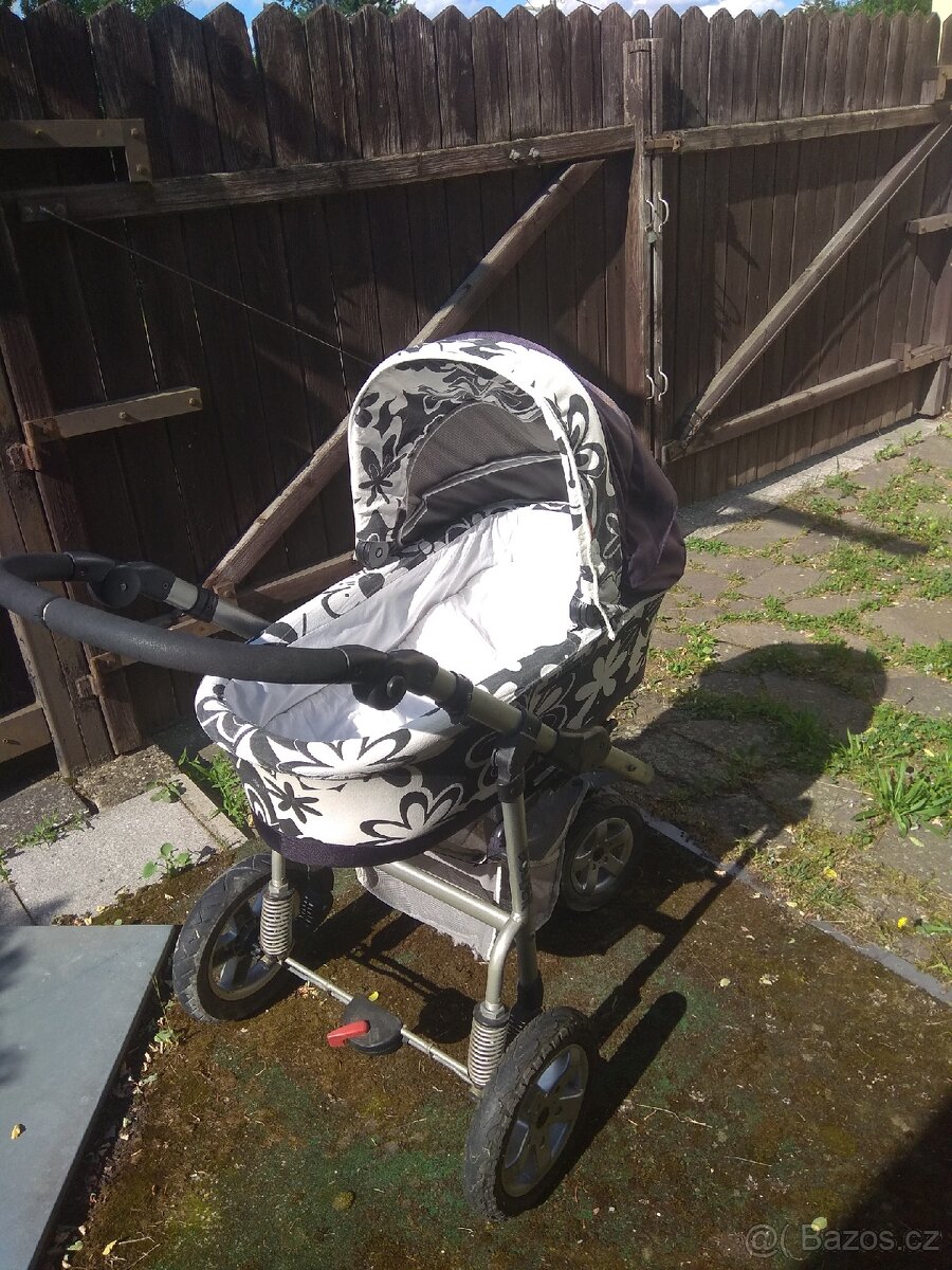 Dětský kočárek 2-kombinace