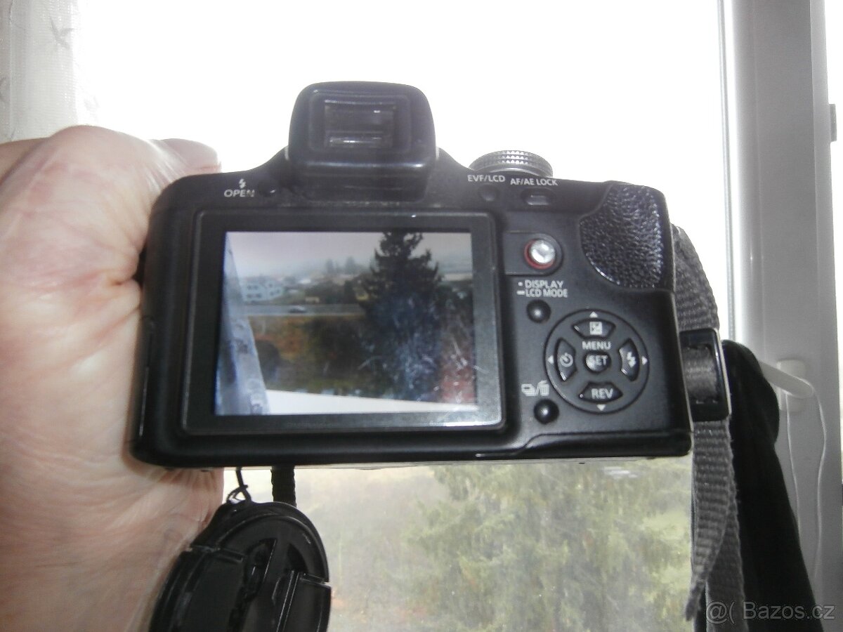 Panasonic Lumix DMC-FZ18