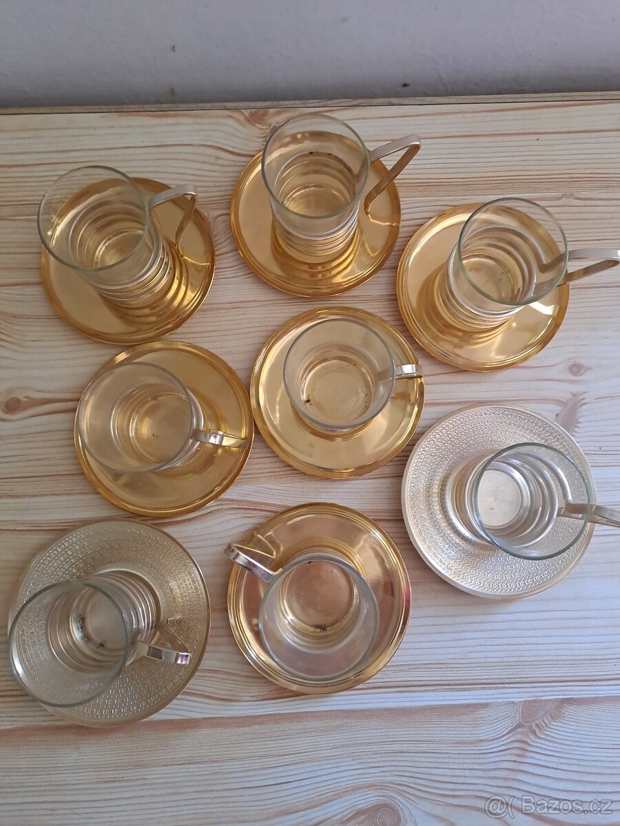 Hrnky, skleničky, rámy