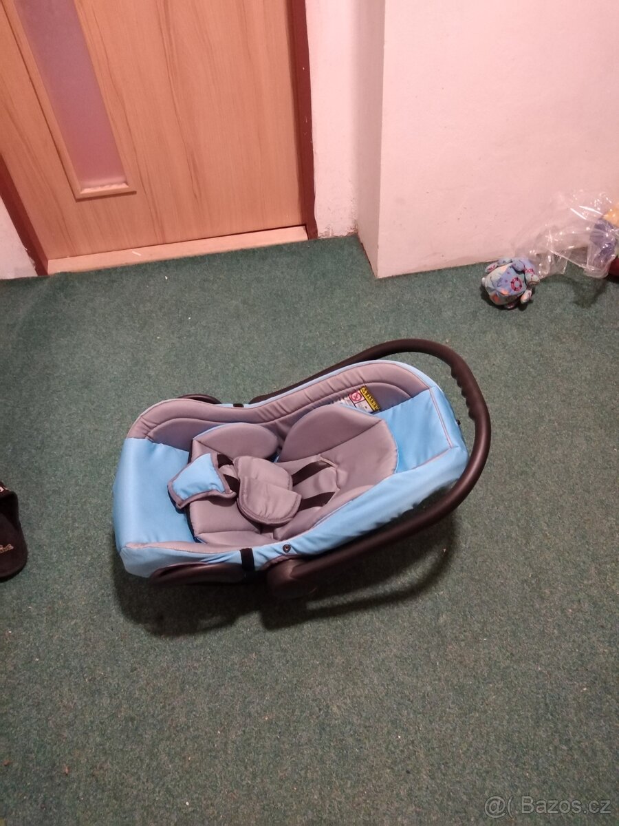Kočárek Bebetto