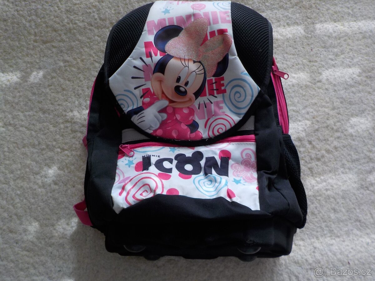 Dívčí školní batoh